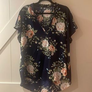 Shein Curve NWOT short sleeve floral top 3XL